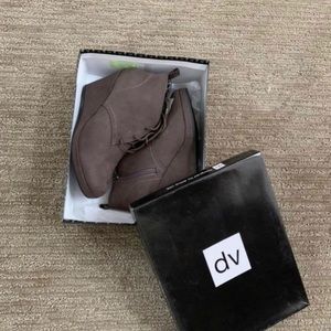 Dv women shoes